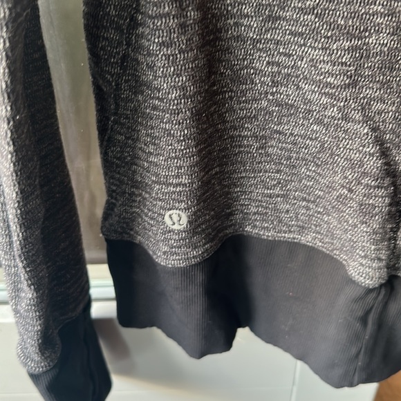 Lululemon sweat shirt - Picture 4 of 5